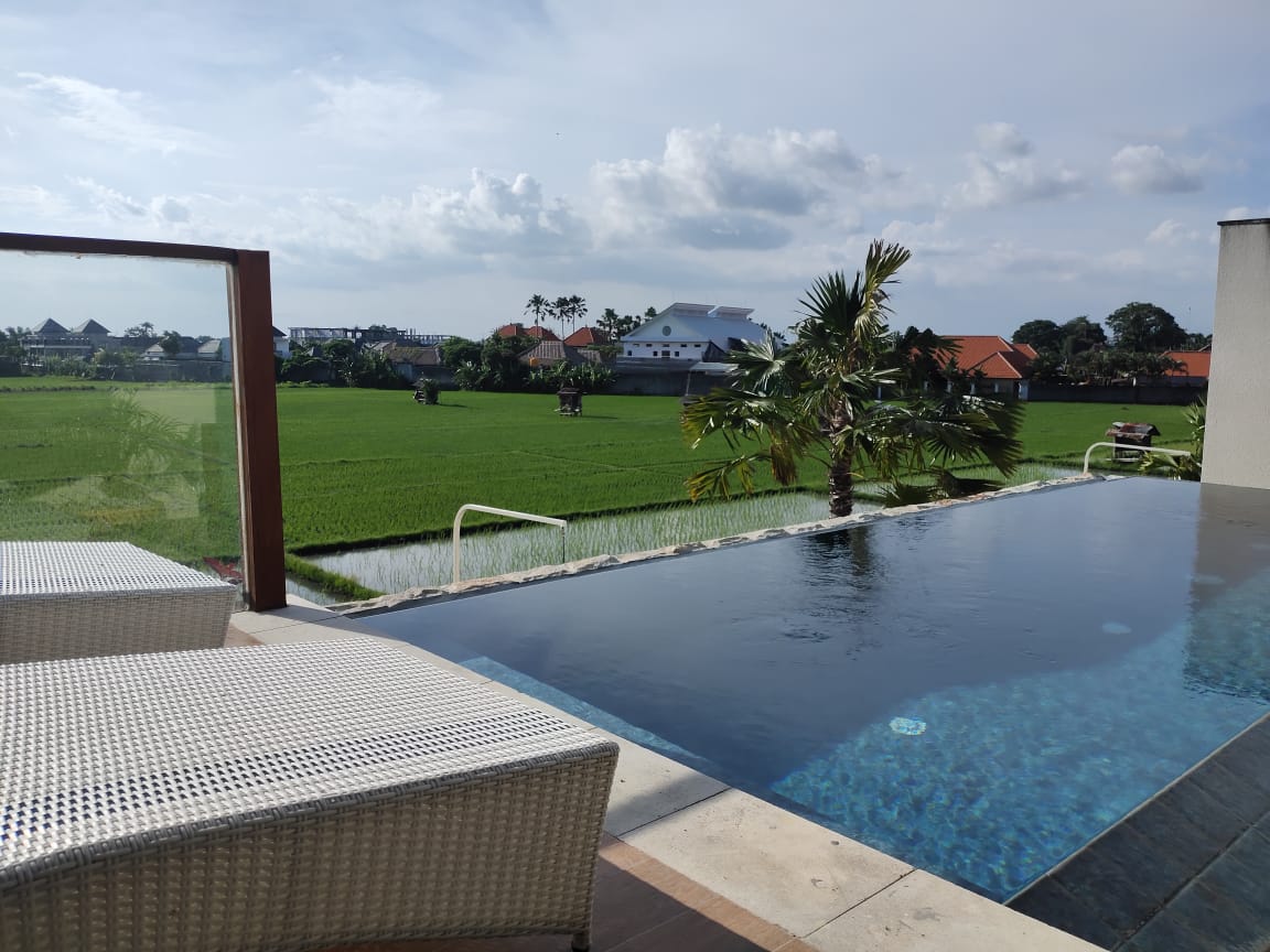 Villa dijual di Seminyak Bali