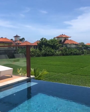 Villa dijual di Seminyak Bali